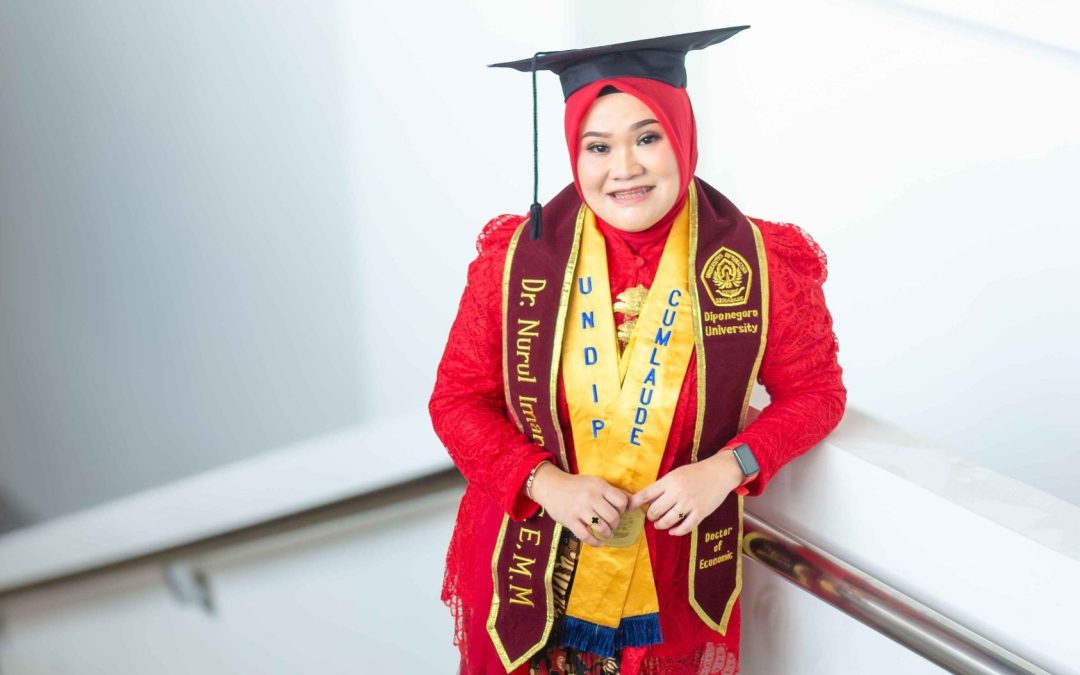 Nurul Imani Kurniawati Dosen Homebase Prodi Manajemen dan Administrasi Logistik Raih Gelar Doktor